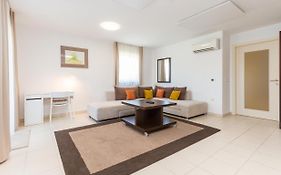 Marina Residence - Ostro 313 By Locap Group